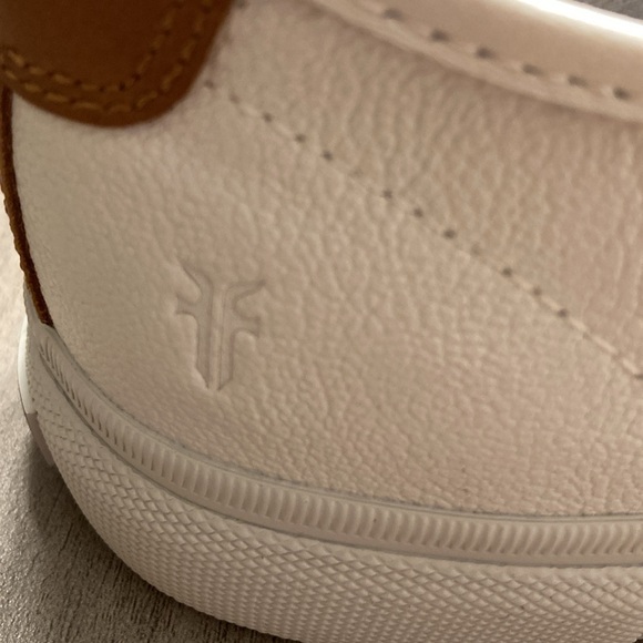 NWT Frye Gia Low lace leather tennis shoe. Size 7.5 - Picture 5 of 10